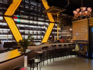L’amour Cafe Pub – Không gian cực chill thu hút giới trẻ tại Hà Nội