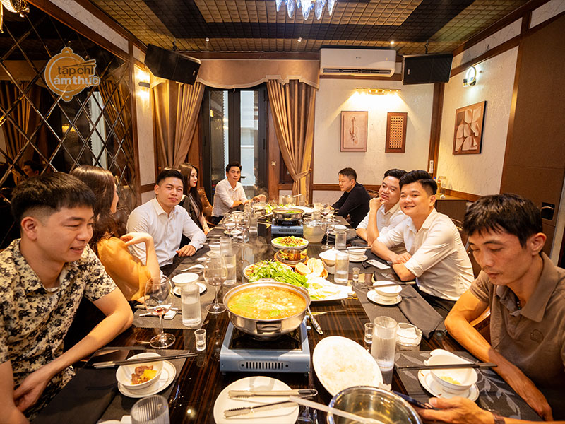 Nhà hàng Thẩm: Điểm đến hoàn Hảo cho mọi buổi tiệc Nhà hàng Thẩm: Điểm đến hoàn Hảo cho mọi buổi tiệc