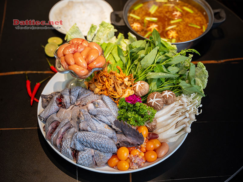 Nhà hàng Thẩm - Nơi trải nghiệm ẩm thực giữa phố thị tấp nập Nhà hàng Thẩm - Nơi trải nghiệm ẩm thực giữa phố thị tấp nập