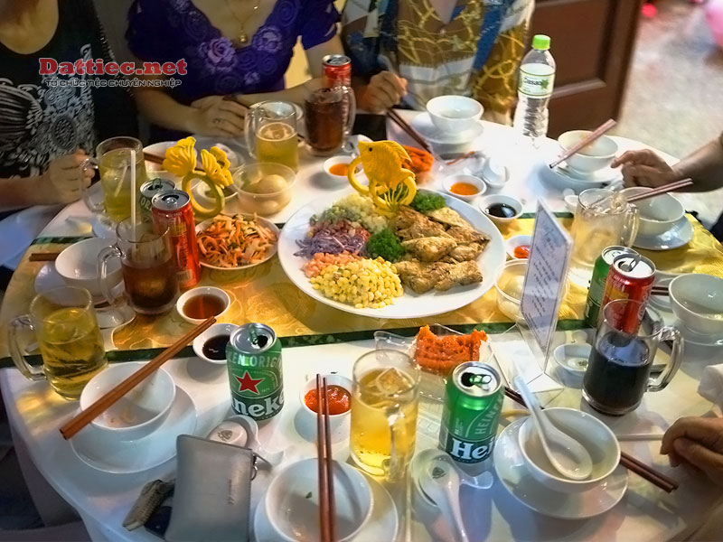 Tiệc tại gia và những chú ý cần thiết Tiệc tại gia và những chú ý cần thiết