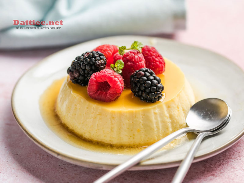 Khám phá top 15 món tráng miệng ngọt ngào cho tiệc cưới sang trọng Khám phá top 15 món tráng miệng ngọt ngào cho tiệc cưới sang trọng