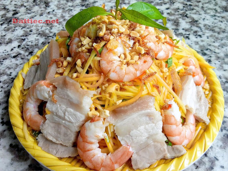 Tổng hợp các món gỏi ngon được ưa chuộng trong mâm cỗ Việt Tổng hợp các món gỏi ngon được ưa chuộng trong mâm cỗ Việt