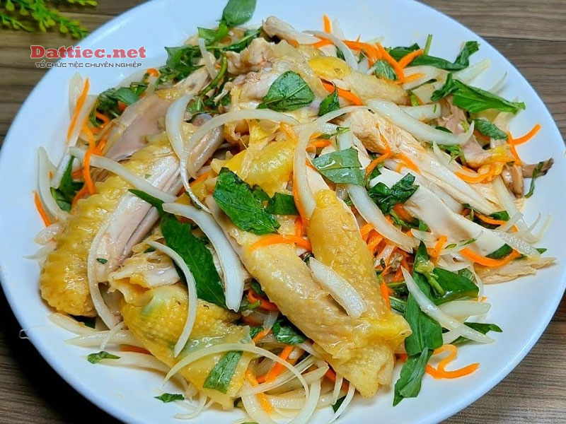 Tổng hợp các món gỏi ngon được ưa chuộng trong mâm cỗ Việt Tổng hợp các món gỏi ngon được ưa chuộng trong mâm cỗ Việt